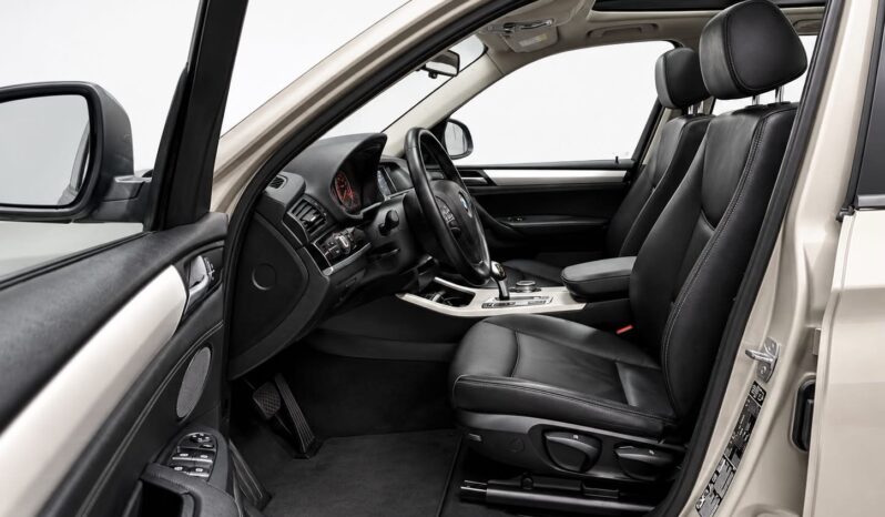 
								BMW X3 XDrive full									