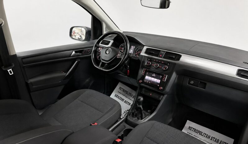 
								Volkswagen Caddy Maxi full									