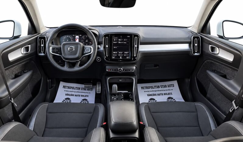 
Volvo XC40 full									