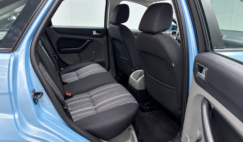 
								Ford Focus “Model Trend” full									