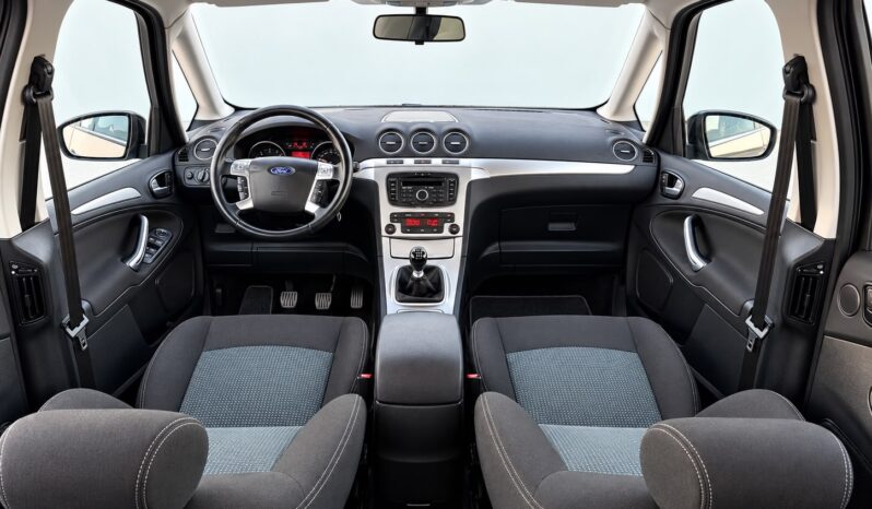 
Ford Galaxy 7 Locuri full									