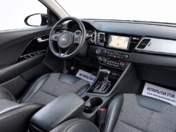 
Kia Niro EcoHybrid full									