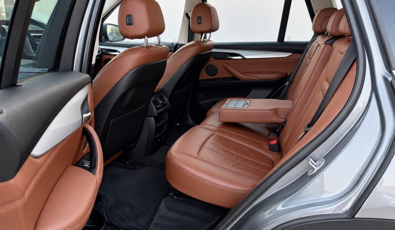 
BMW X5 XDrive full									