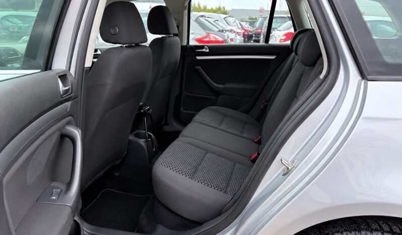 
VW Golf 6 Break full									