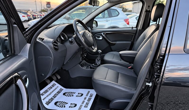 
Dacia Duster full									