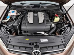 
										Volkswagen Touareg full									