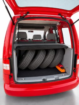 
										Volkswagen Caddy Life full									
