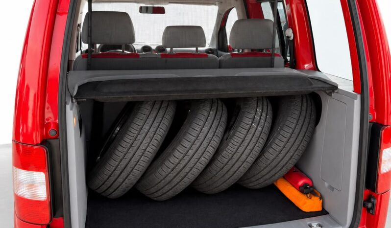 
								Volkswagen Caddy Life full									
