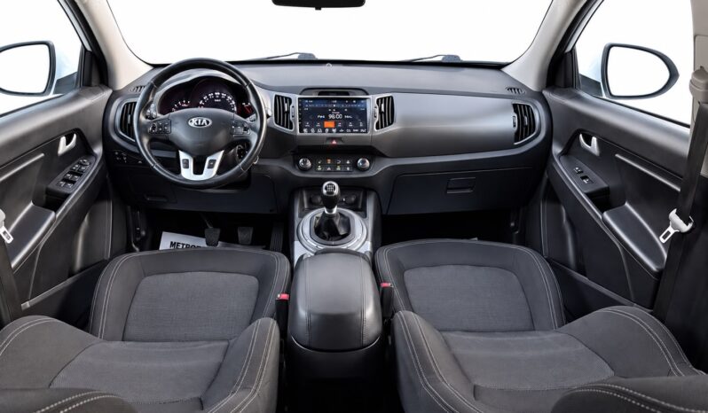 
								Kia Sportage full									