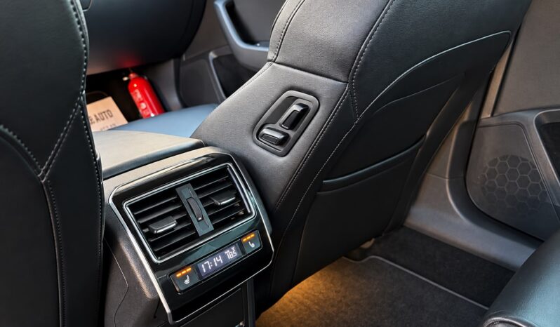 
Skoda Superb full									