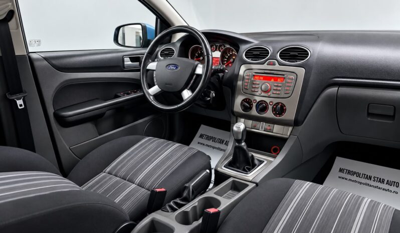 
								Ford Focus “Model Trend” full									