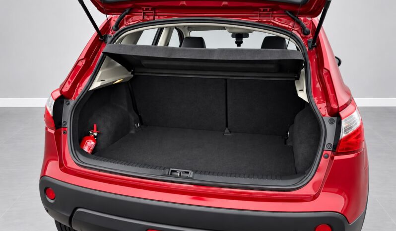 
								Nissan Qashqai full									