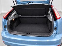 
										Ford Focus “Model Trend” full									