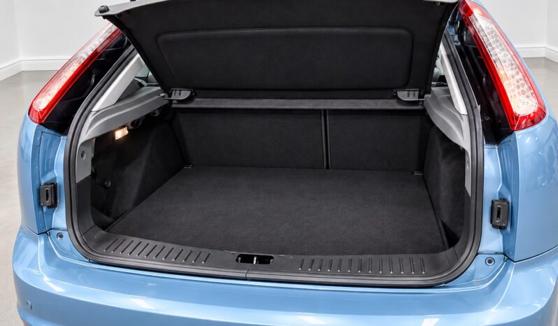 
								Ford Focus “Model Trend” full									