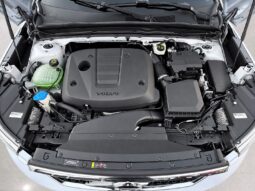 Volvo XC40 full
