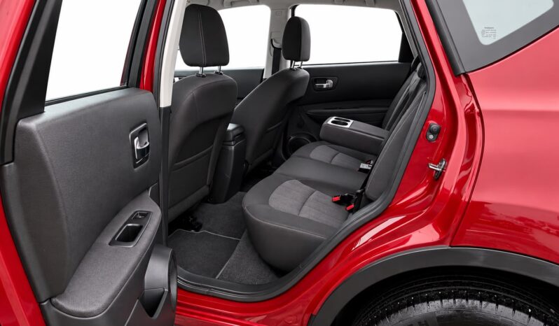 
								Nissan Qashqai full									
