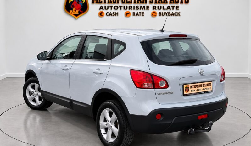 
								Nissan Qashqai full									