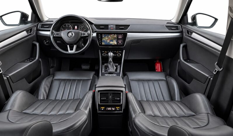 
Skoda Superb full									